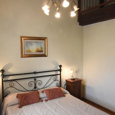 Marta Alloggio per agriturismo *
